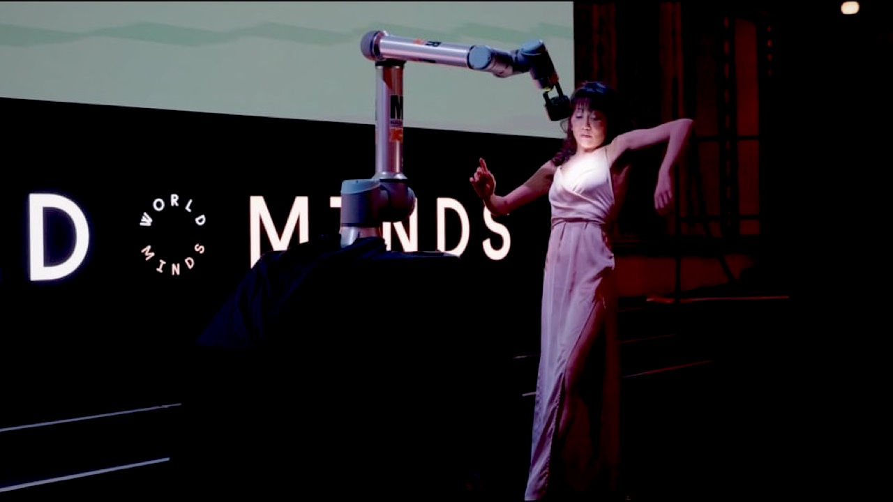 Merritt Moore — Human × Machine